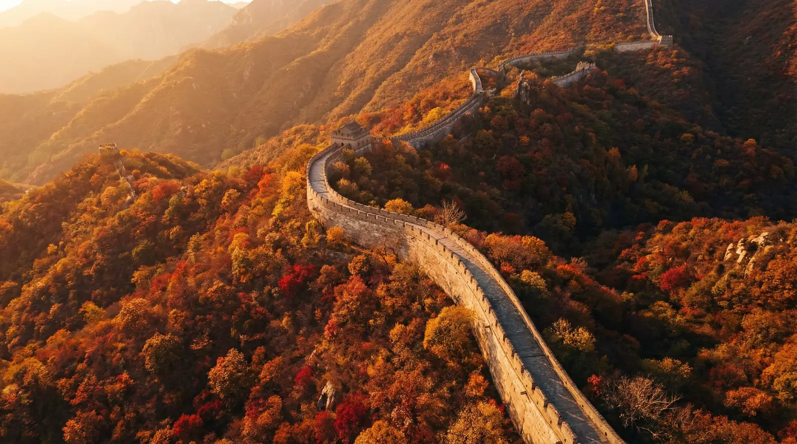 光棍天堂网影院 秋日长城航拍全景